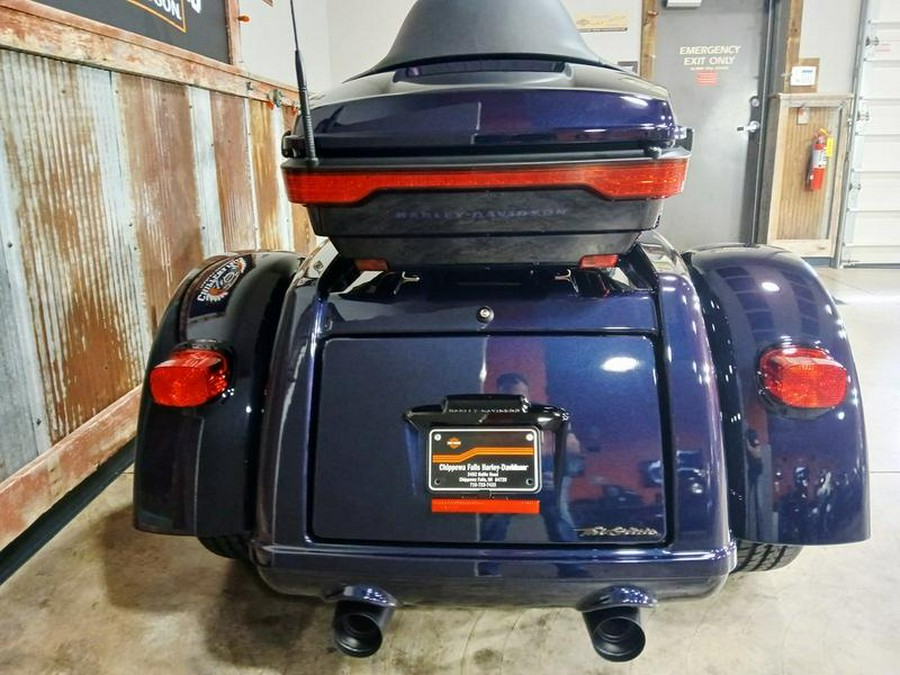 2025 Harley-Davidson® FLHTCUTG - Tri Glide® Ultra