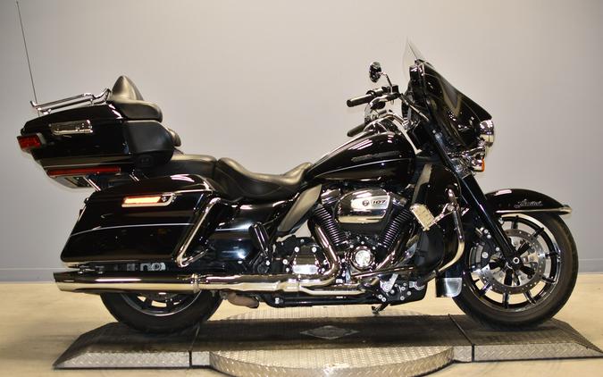 2017 Harley-Davidson Ultra Limited Low FLHTKL
