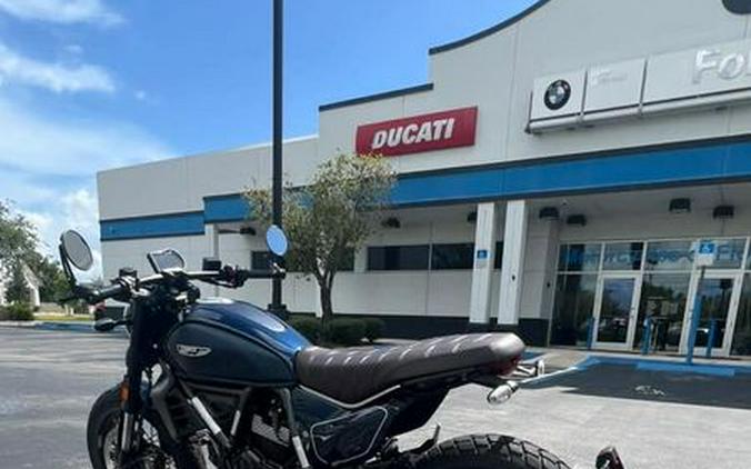 New 2025 Ducati SCR NIGHT SH