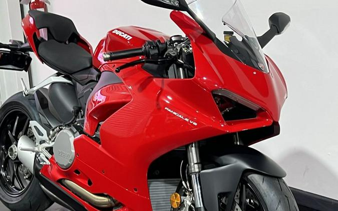 2024 Ducati Panigale V2 Red