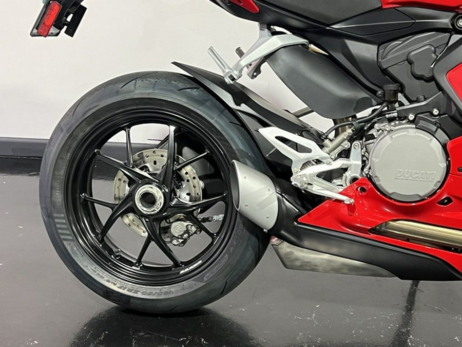 2024 Ducati Panigale V2 Red