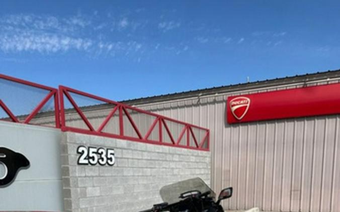 2025 BMW K 1600 B Black Storm Metallic