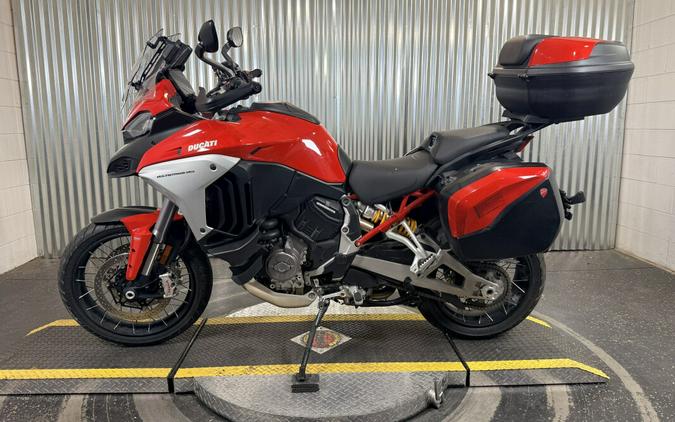 2022 Ducati Multistrada V4 Travel & Radar