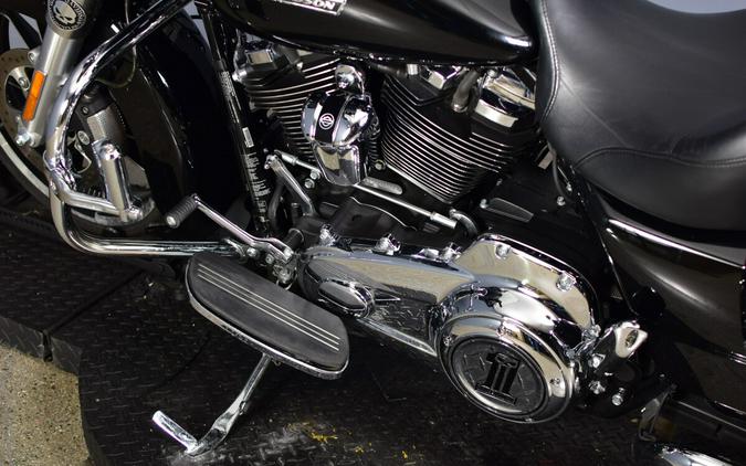 2023 Harley-Davidson Street Glide Vivid Black