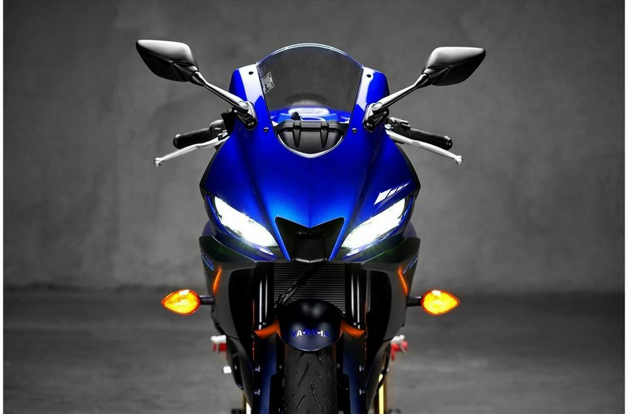 2023 Yamaha YZF-R3 ABS