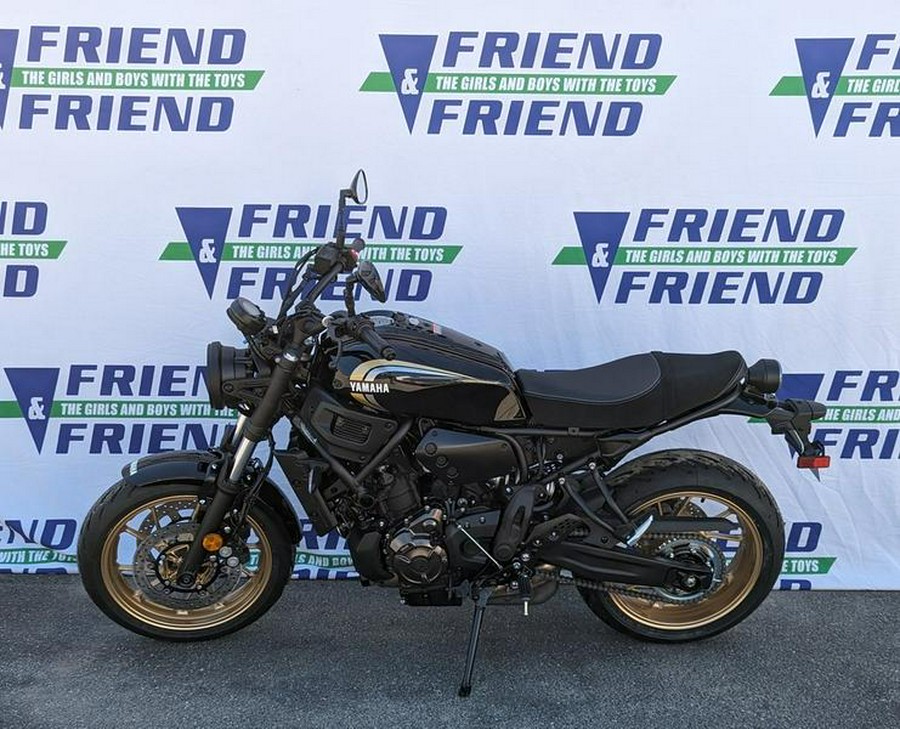 2024 Yamaha XSR700