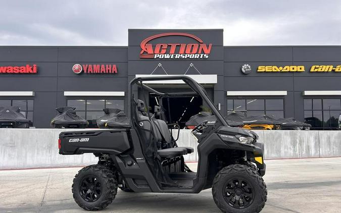 2025 Can-Am® Defender DPS HD9 Stealth Black