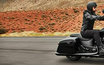 2025 Indian Motorcycle® Springfield® Dark Horse®
