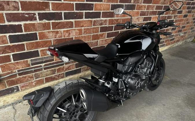 2022 Honda® CB1000R Black Edition