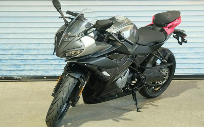 2026 CFMOTO 300SS