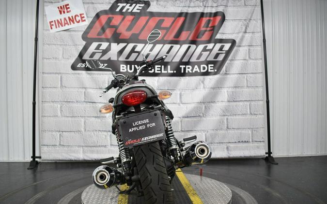 2018 Moto Guzzi V7 III Carbon