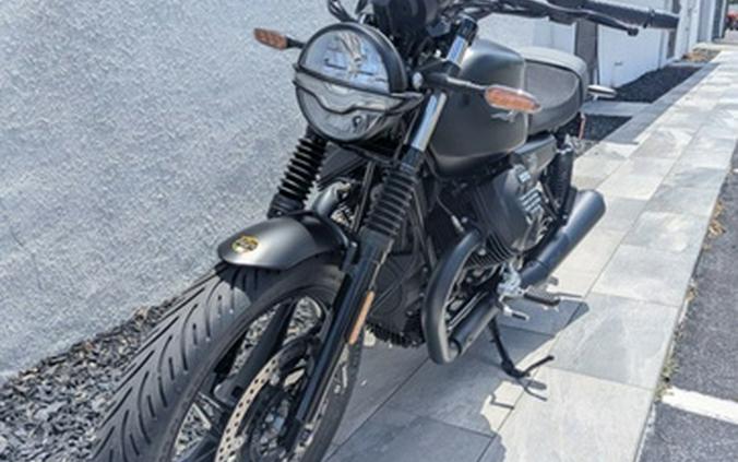 2026 Moto Guzzi V7 Stone