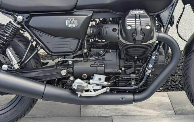 2026 Moto Guzzi V7 Stone