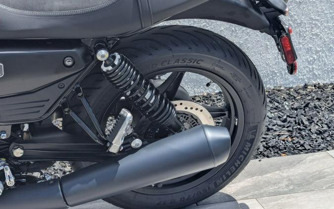 2026 Moto Guzzi V7 Stone