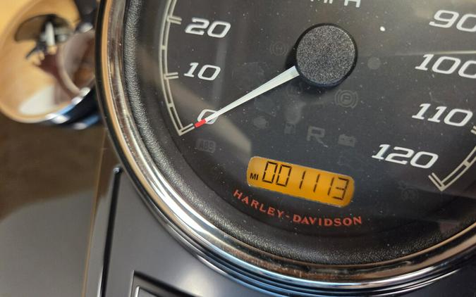 FLHRXS 2025 Road King™ Special