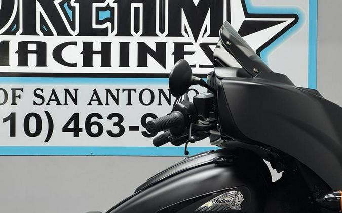 2020 Indian Motorcycle® Chieftain® Dark Horse® Thunder Black Smoke