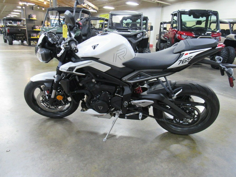 2024 Triumph STREET TRIPLE R