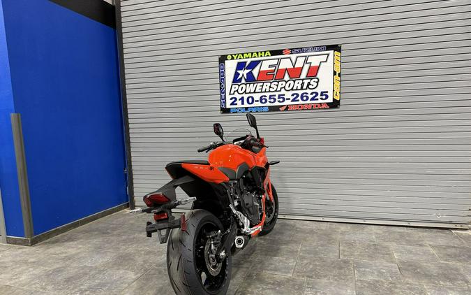 2025 Suzuki GSX-S 8R