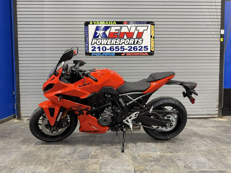 2025 Suzuki GSX-S 8R