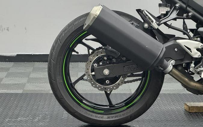2023 Kawasaki Ninja® 400 Matrix Camo Gray/Metallic Matte Carbon Gray