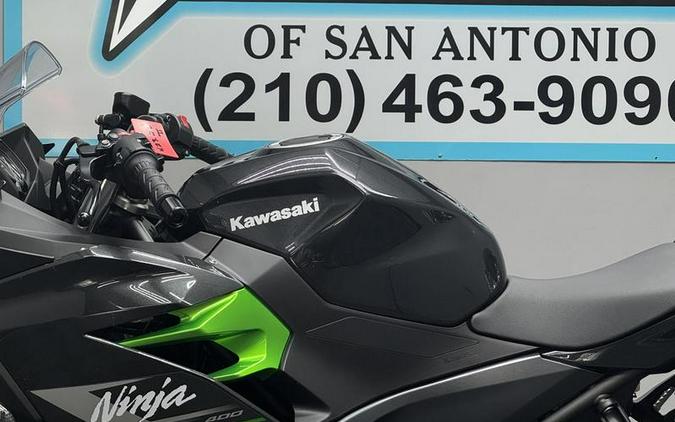 2023 Kawasaki Ninja® 400 Matrix Camo Gray/Metallic Matte Carbon Gray