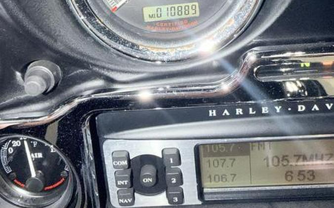 2006 Harley-Davidson® FLHTC-UI