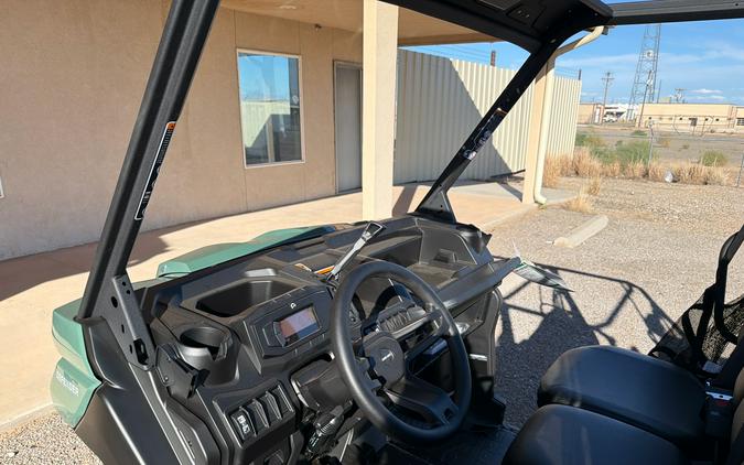 2027 Can-Am Defender MAX DPS HD7