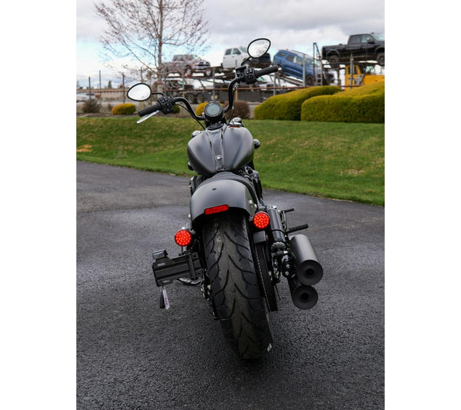 2024 Indian Motorcycle® Chief Bobber Dark Horse® Black Smoke