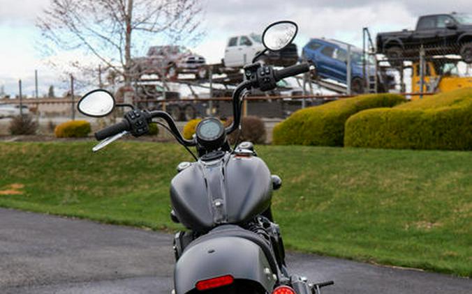 2024 Indian Motorcycle® Chief Bobber Dark Horse® Black Smoke