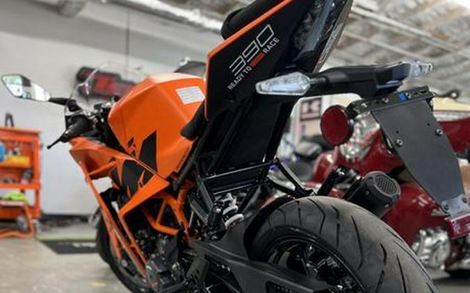 2023 KTM RC 390