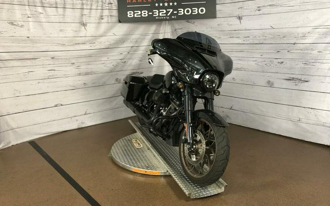 FLHXST 2022 Street Glide ST