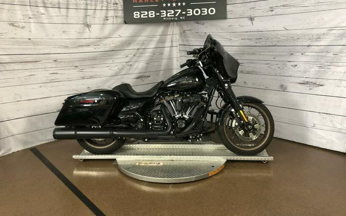 FLHXST 2022 Street Glide ST