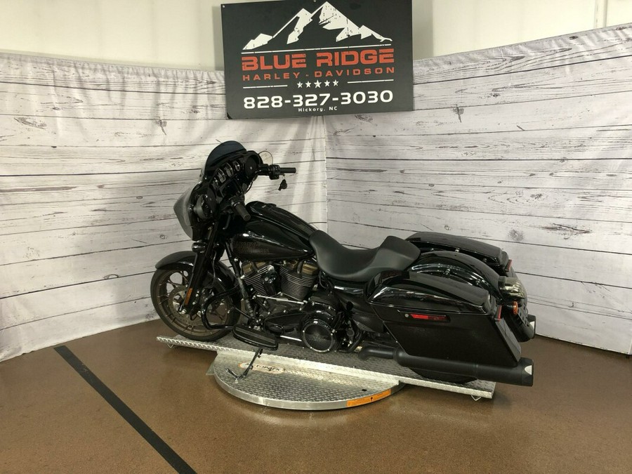 FLHXST 2022 Street Glide ST