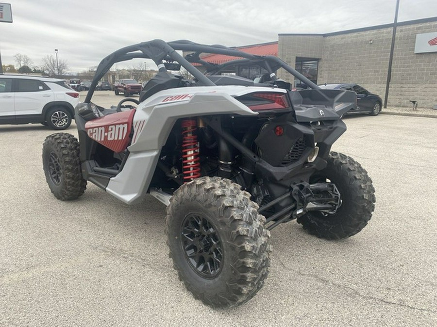 2025 Can-Am Maverick X3 DS Turbo Fiery Red & Hyper Silver