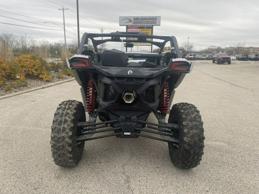 2025 Can-Am Maverick X3 DS Turbo Fiery Red & Hyper Silver