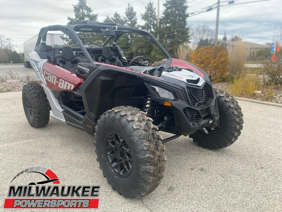2025 Can-Am Maverick X3 DS Turbo Fiery Red & Hyper Silver