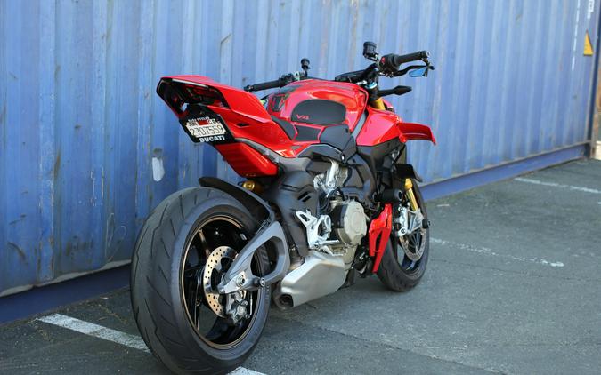 2025 Ducati Streetfighter V4 S