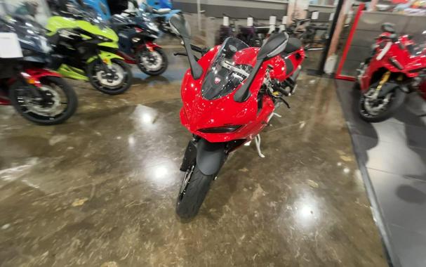 2026 Ducati PANIGALE V2