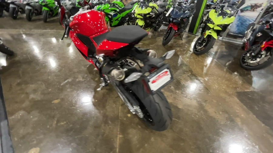 2026 Ducati PANIGALE V2