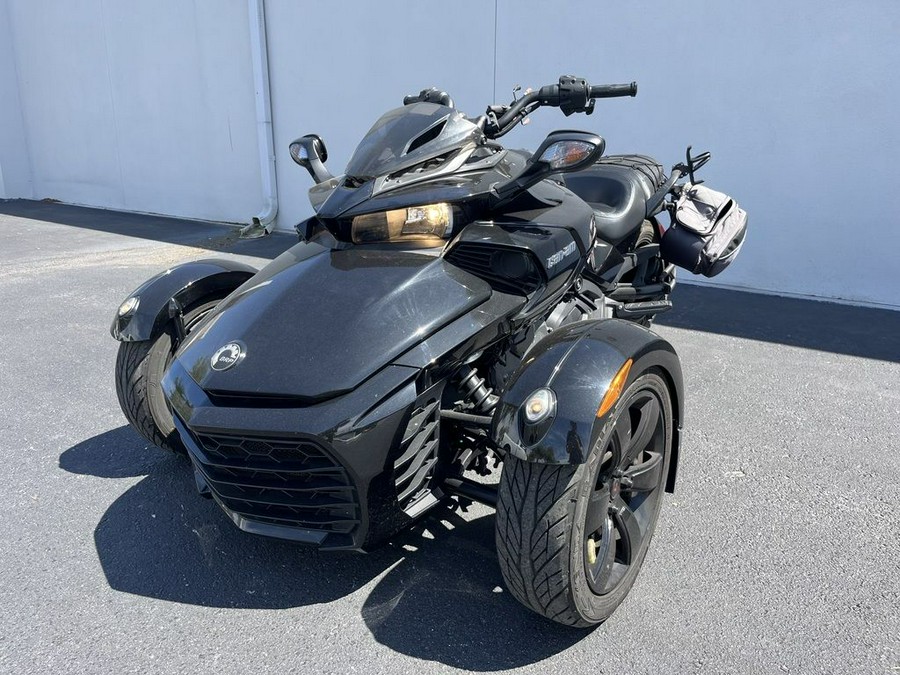 2018 Can-Am® Spyder® F3