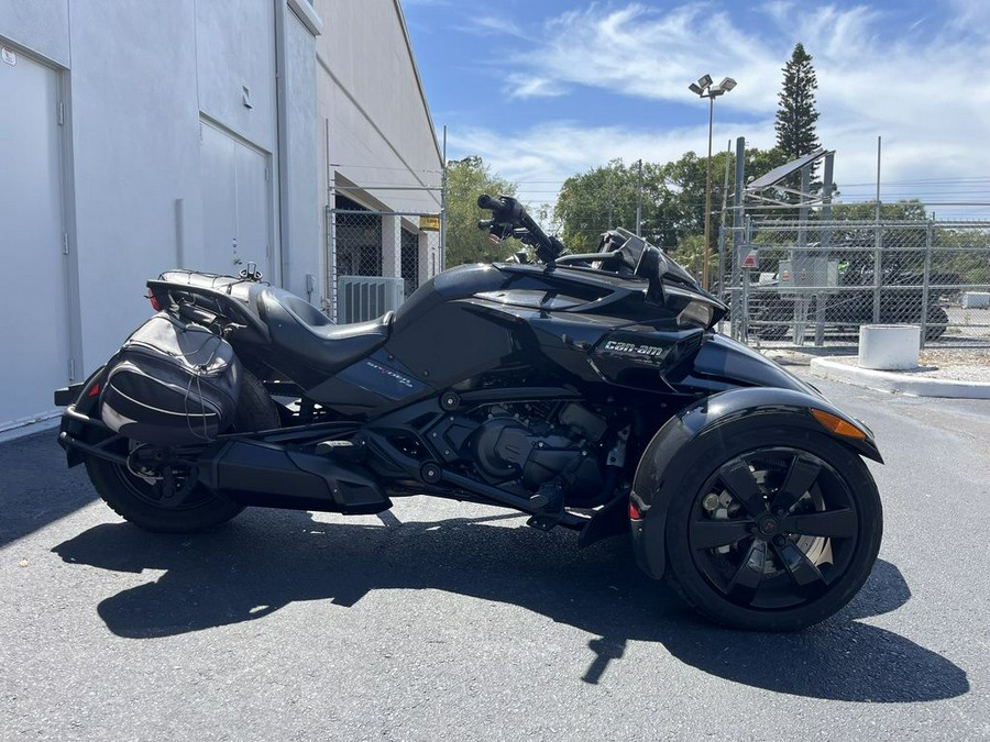 2018 Can-Am® Spyder® F3