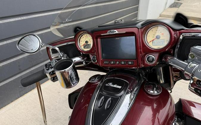 2018 Indian Motorcycle® Roadmaster® ABS Burgundy Metallic