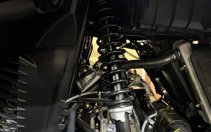 2026 Can-Am® Outlander Max Pro Hunting Edition