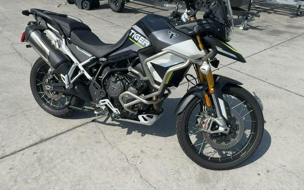 2024 Triumph Tiger 900 Rally Aragon Edition