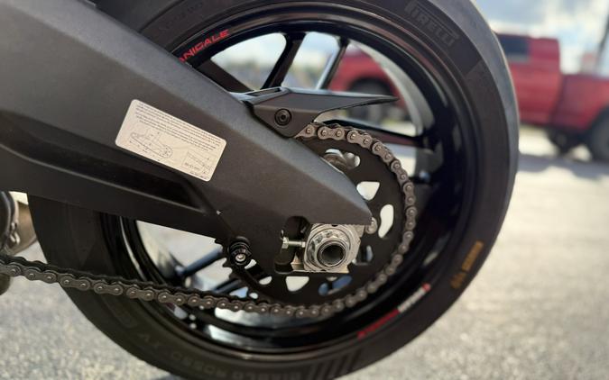 2015 Ducati 899 Panigale Red - 23996C