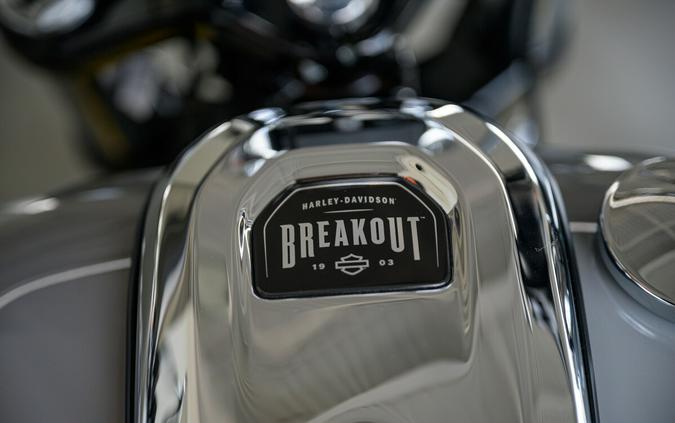 2024 Harley-Davidson Softail Breakout 117 Cruiser FXBR