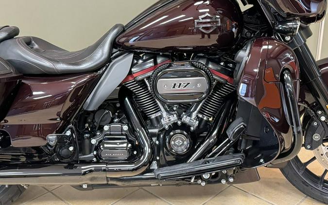 2019 Harley-Davidson Street Glide® CVOT Street Glide®