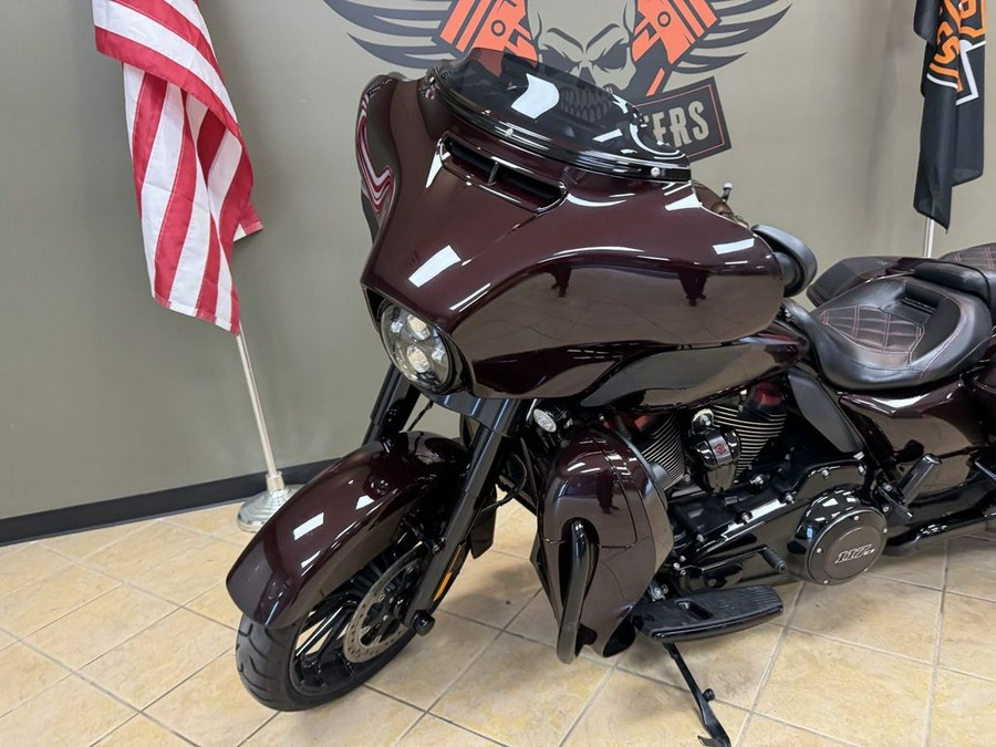 2019 Harley-Davidson Street Glide® CVO™ Street Glide®