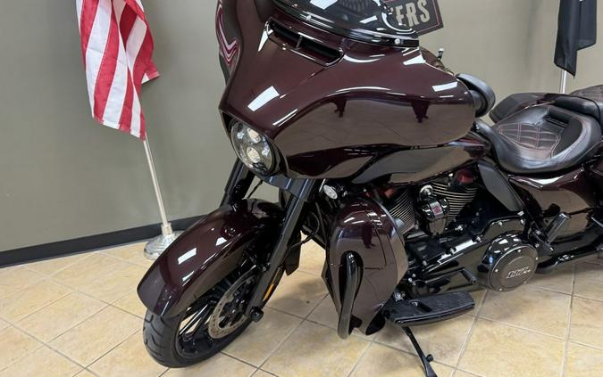 2019 Harley-Davidson Street Glide® CVOT Street Glide®