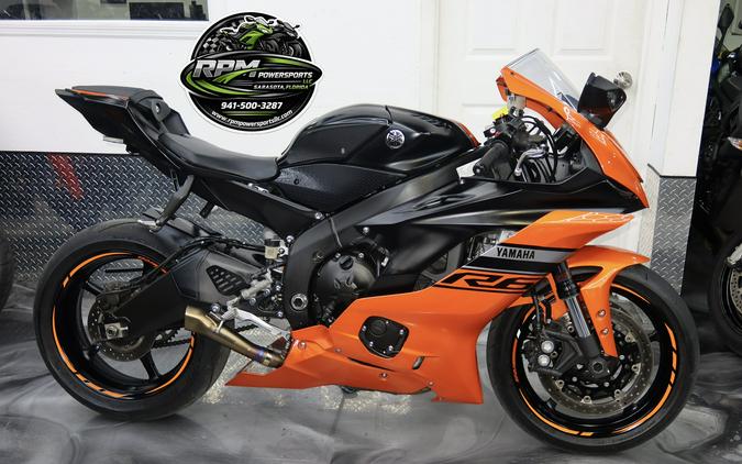 2020 Yamaha R6 in Mint Condition With Akrapovic Exhaust